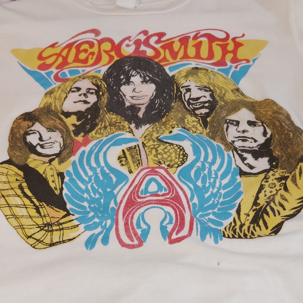 MadeWorn Aerosmith Graphic Tee  Very Rare Vintage Comfy